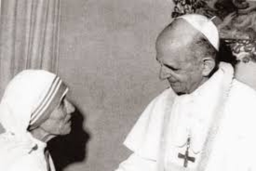 Madre Teresa de Calcuta y Giovanni Battista Montini,  Su Santidad Paulo VI.