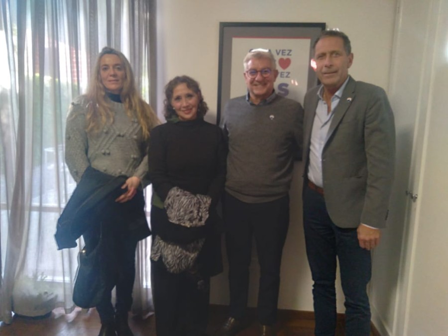 Estuvieron presentes Graciela Maubé y Valeria Brunone por PRADA y Marcelo Riberi y José Griglio por RE/MAX Confianza.