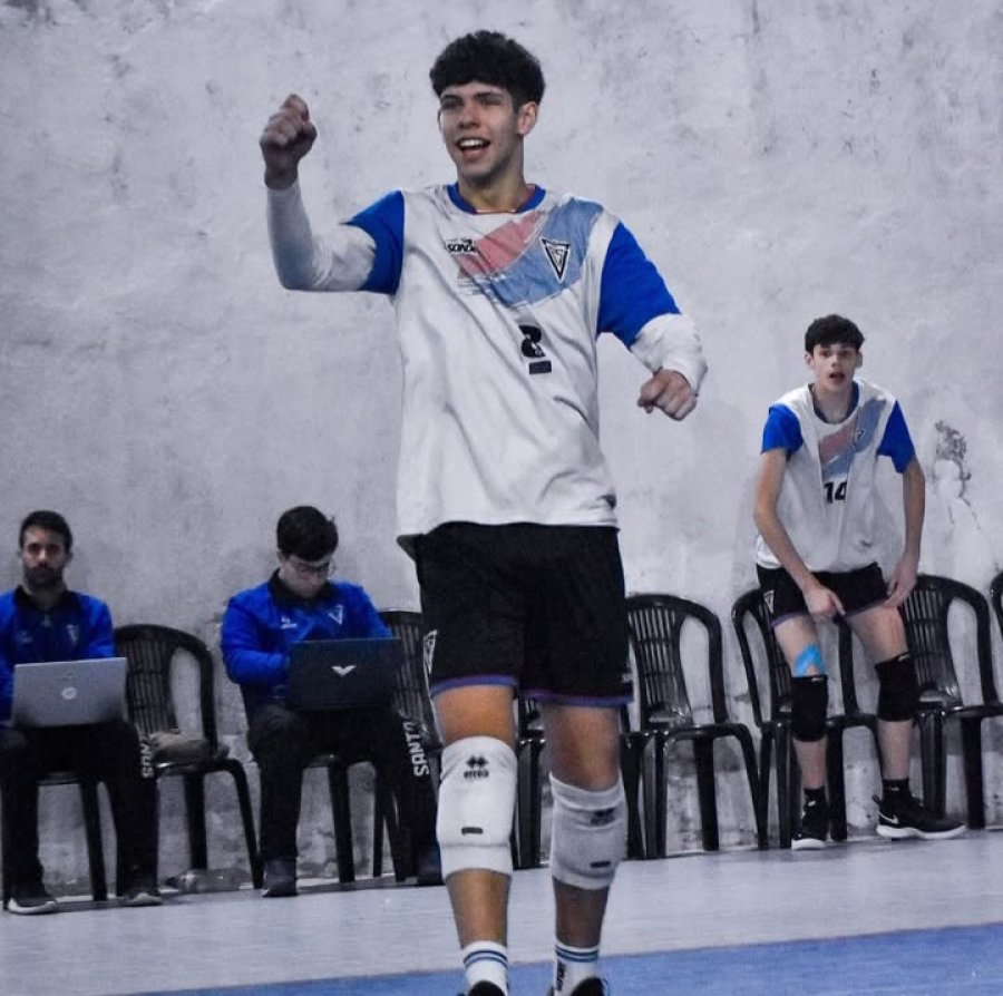 GRAN TORNEO. Burkett formó parte de un muy buen equipo provincial.