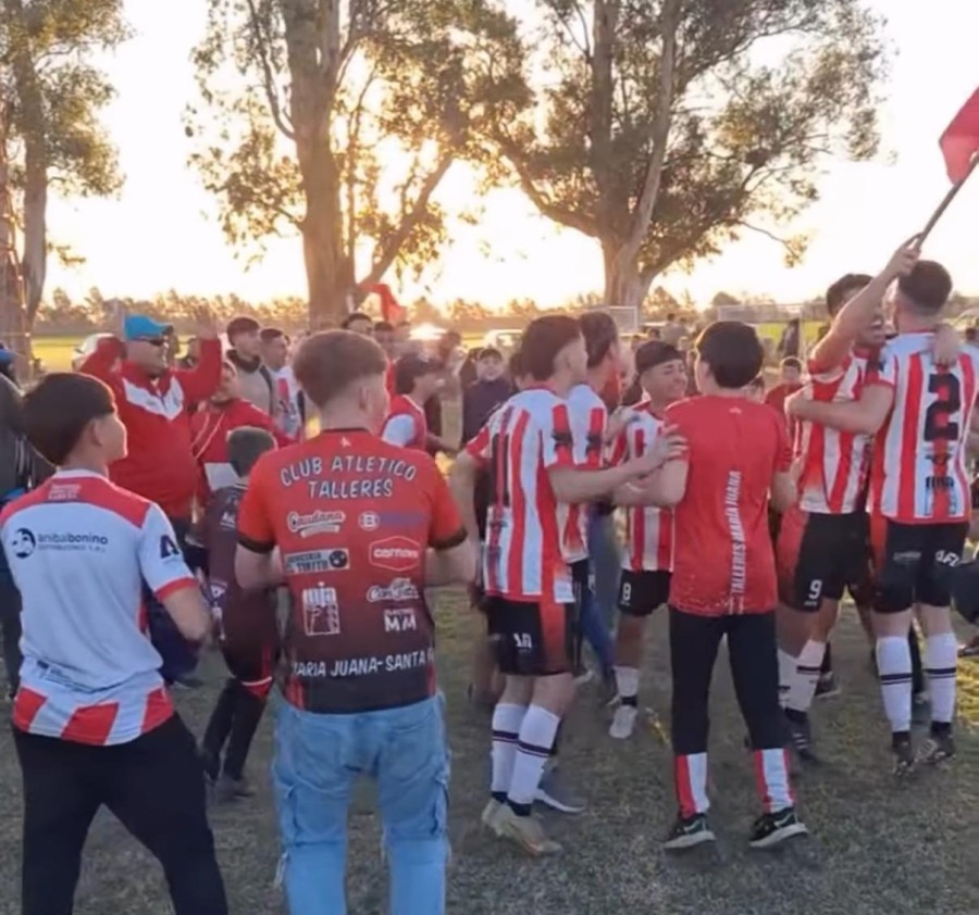 TALLERES DE MARÍA JUANA FESTEJÓ EL TÍTULO