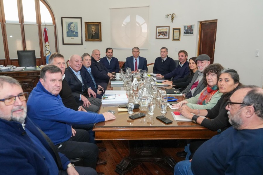 La propuesta contempla un aumento del 7% dividido en seis tramos.