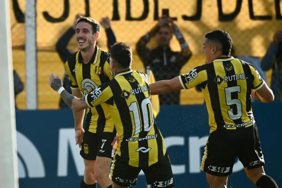 AURINEGROS. Son líderes de su zona.