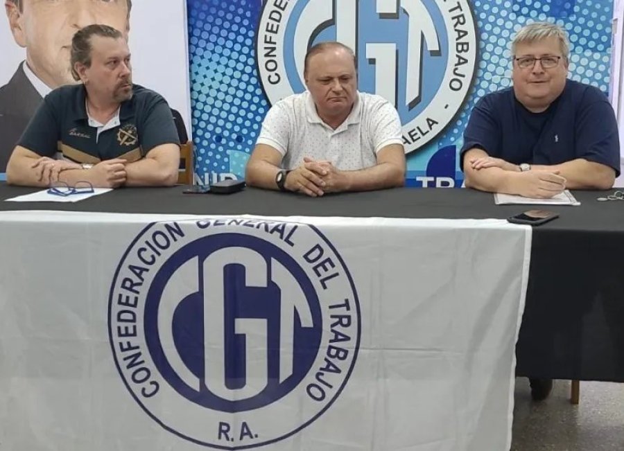 Sebastián Beccaría, Roberto Oesquer y Marcelo Lombardo, autoridades de la CGT Rafaela.