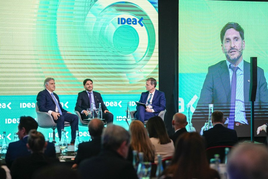 EXPOSICION. El mandatario cordobés remarcó que “el costo de logística en Argentina es un tema central que tenemos que abordar” y llamó a “construir un espacio de sensatez para salir de la dualidad”.