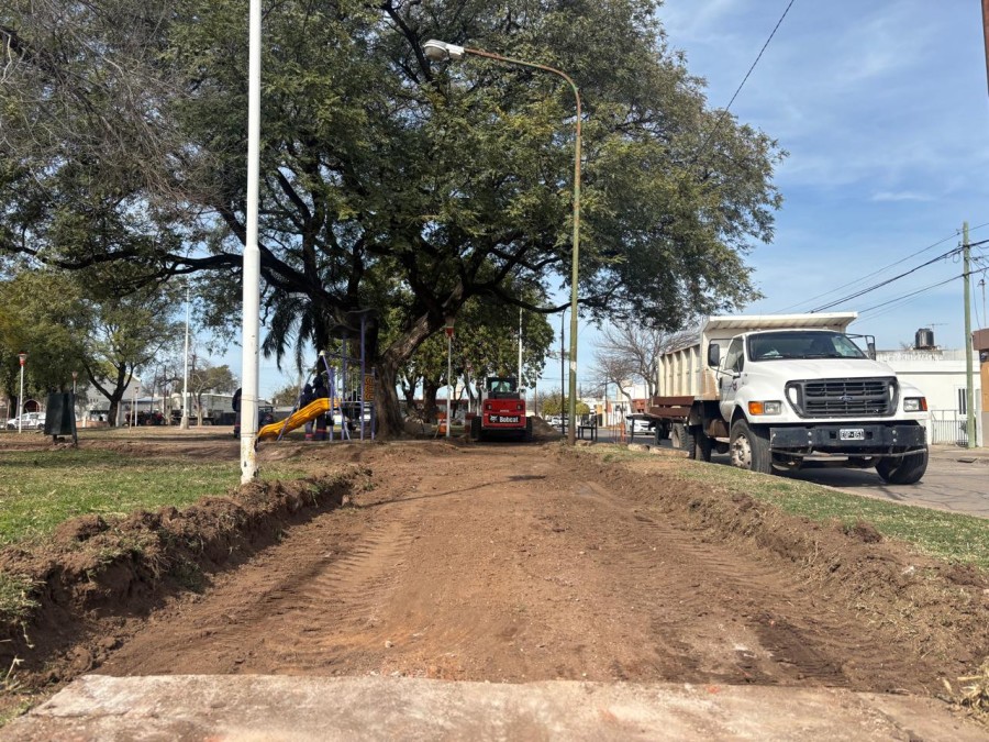 El Gobierno municipal inició una obra integral en la plaza de barrio Guillermo Lehmann.