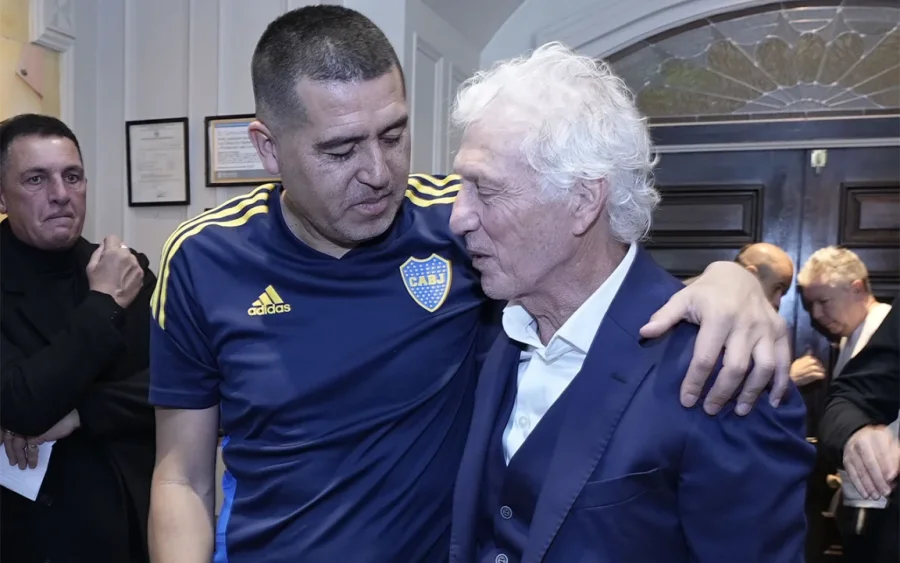 ¿Se acerca Pékerman a Boca?