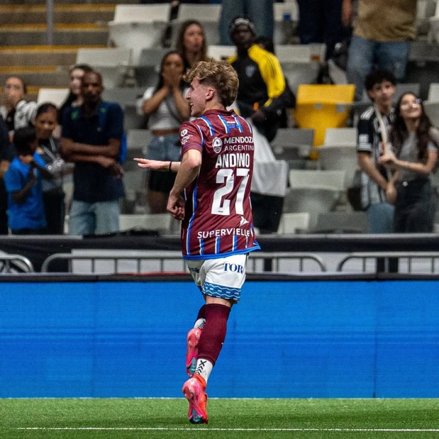 NO ALCANZO. El gol de Andino.