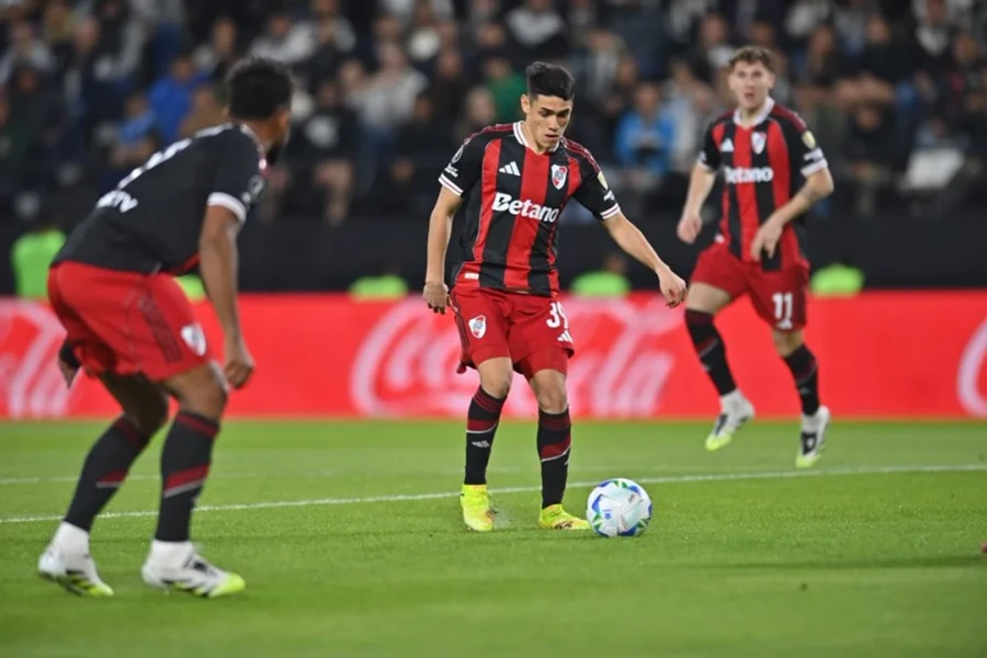SIN GOLES. El equipo millonario tendrá que ganar en la revancha.