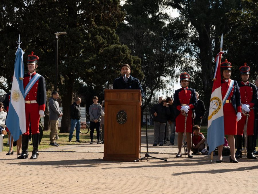 HOMENAJE AL LIBERTADOR. “Nuestro deber es que la libertad no sea un privilegio de pocos, sino que se exprese en igualdad real para todos los santafesinos y argentinos”, remarcó el gobernador.