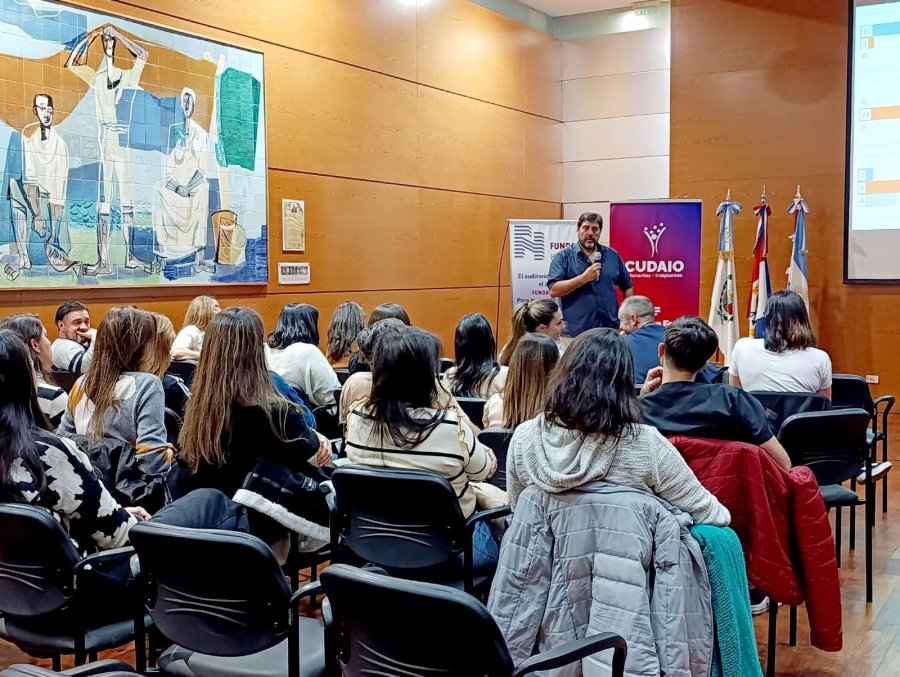 El director del Programa de Formación Hospitalaria de Procuración y Trasplante del Incucai, Pablo Centeno, estuvo a cargo de las capacitaciones.