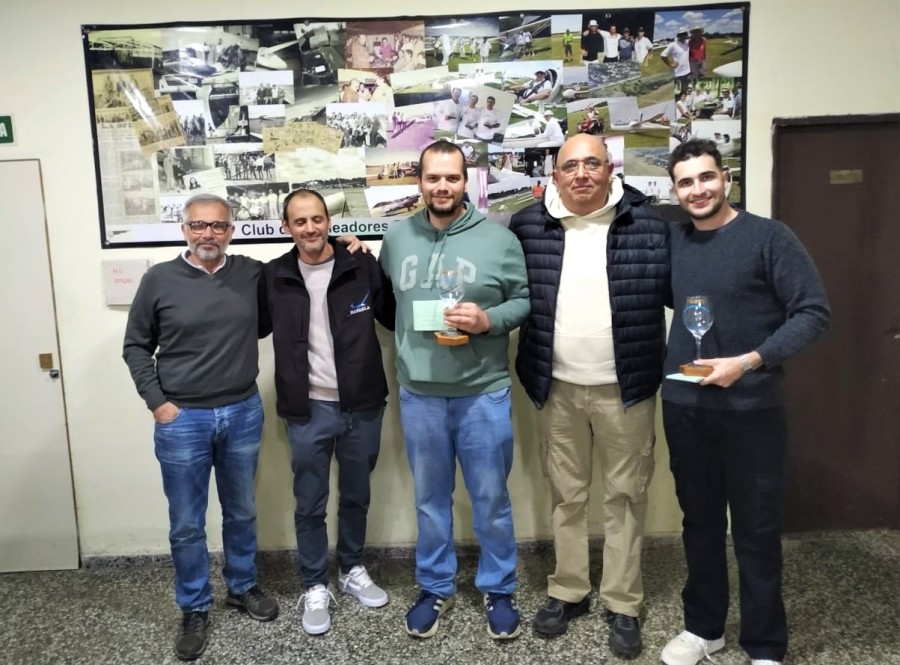 NUEVOS PILOTOS Y CAMPEONATO REGIONAL DE RAFAELA