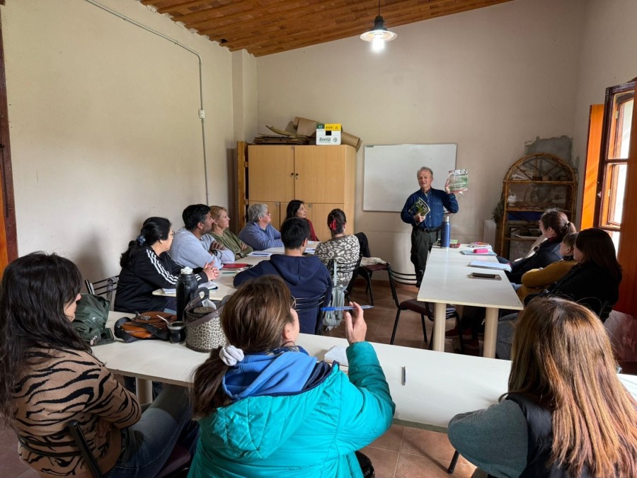 Más de 40 personas con gran entusiasmo e interés, se sumaron a los dos primeros talleres.