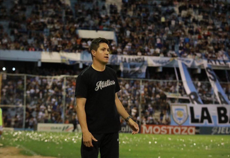 EZEQUIEL MEDRÁN PODRÍA SER EL PRÓXIMO ENTRENADOR DE COLÓN DE SANTA FE