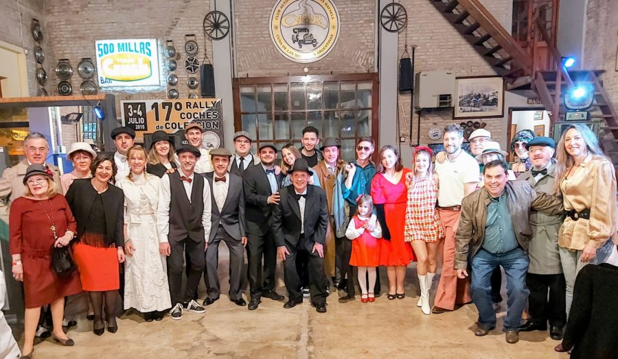 La entrega de premios de la edición anterior, con los participantes vestidos con trajes de época.