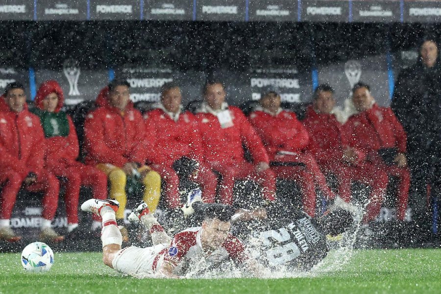 EL GLOBO NO PUDO CON ONCE CALDAS Y SE DESPIDIÓ DE LA SUDAMERICANA