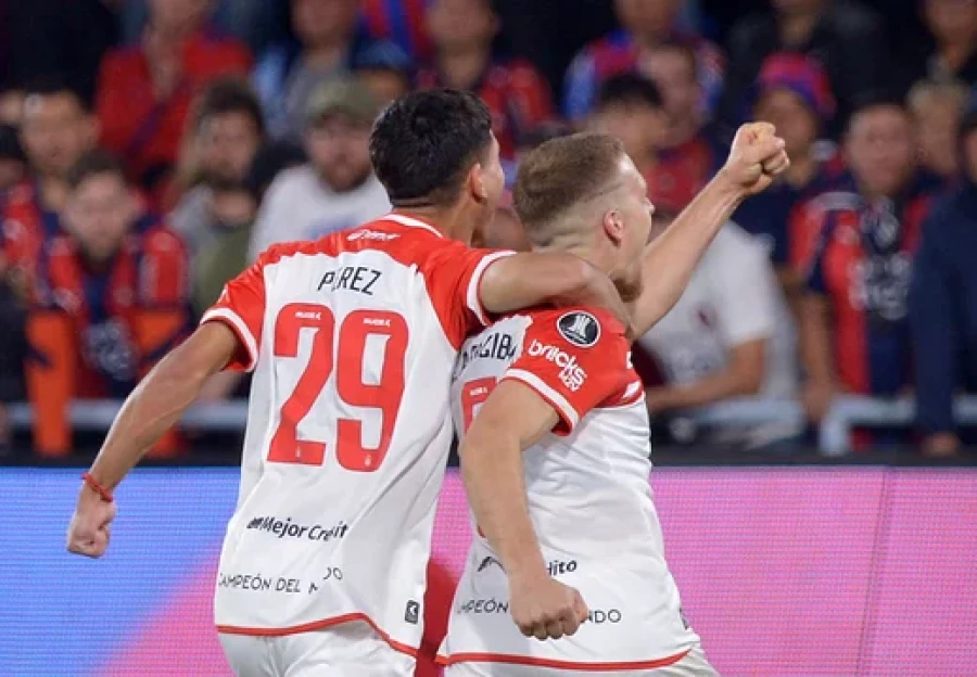 CON VENTAJA. EL "Pincha" va ganando 1 a 0.