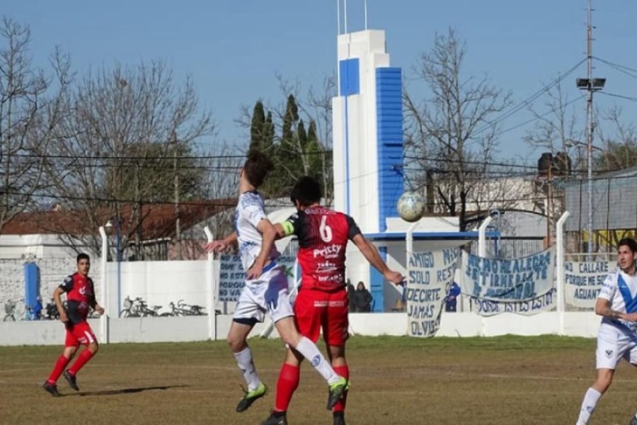 EN VILLA ROSAS, PEÑAROL VS FERRO Y SIN VISITANTES