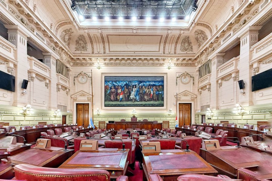 Cada comisión convocó y entrevistó a especialistas en diversas temáticas.