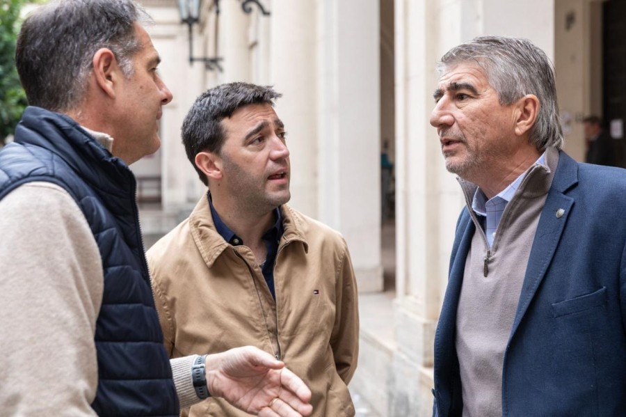 Registro de Personas Jurídicas, Empresas y Contratos.