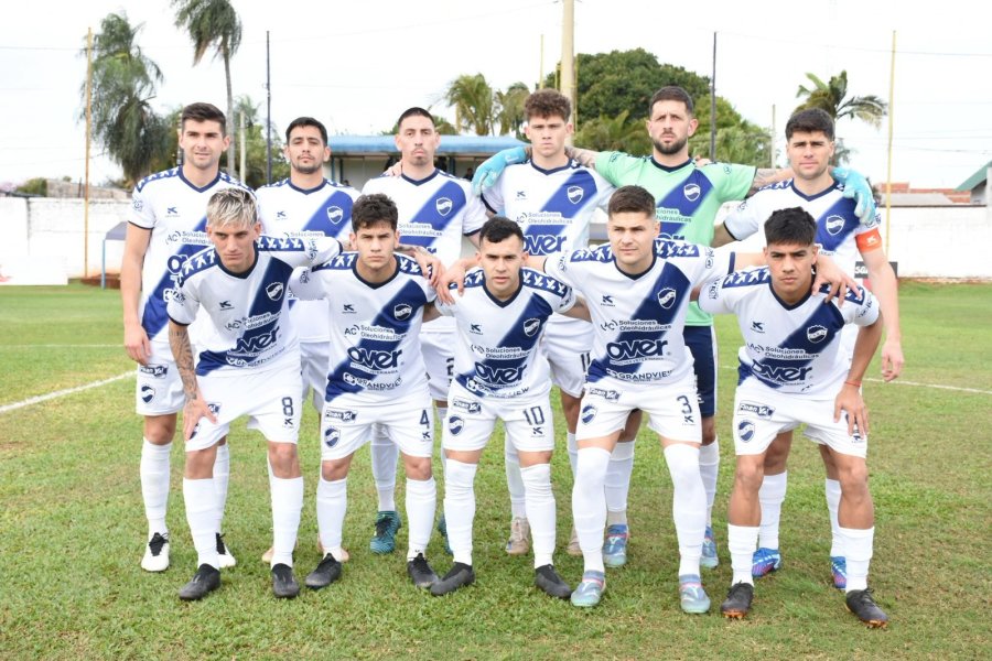 LA PEOR TARDE. El Lobo, sobre todo en el primer tiempo, fue una pesadilla.