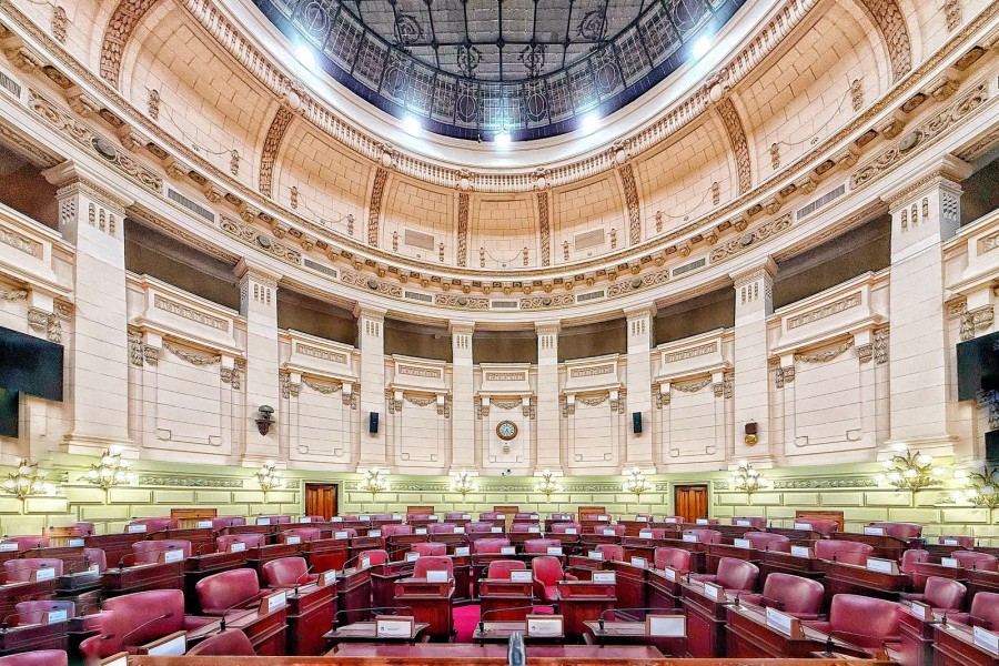 Todas las sesiones se realizarán a las 14.