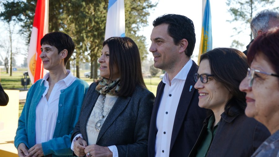 Andrea Ochat, Clara García, Mauro Gilabert y Maria Eugenia Gamero durante el acto.