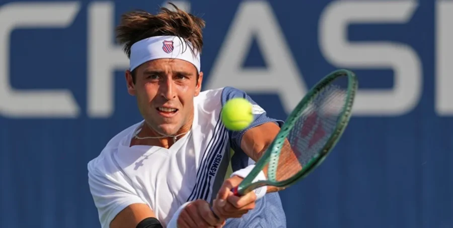 Etcheverry tendrá un duro cruce ante Lehecka.