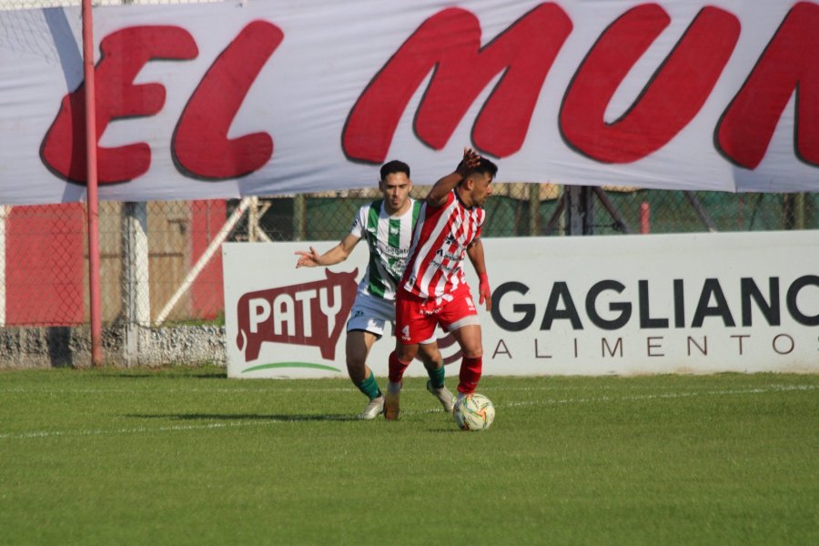 CAPITAN. El lateral derecho Maximiliano Martinez.