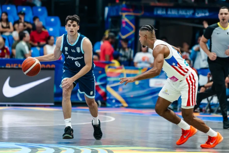 GRAN JUEGO. Argentina se quedó con el triunfo.