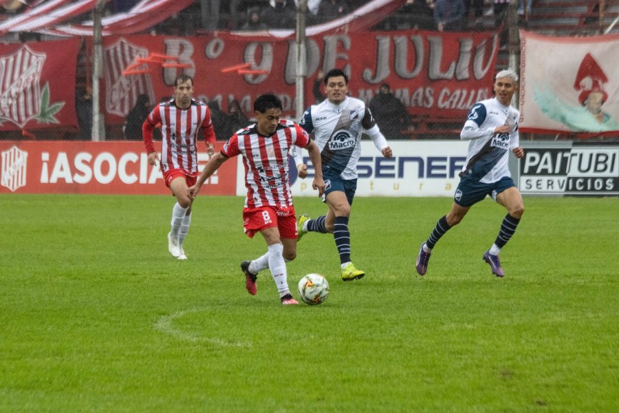 REGRESA. Nicolás Del Sole vuelve a ser titular.