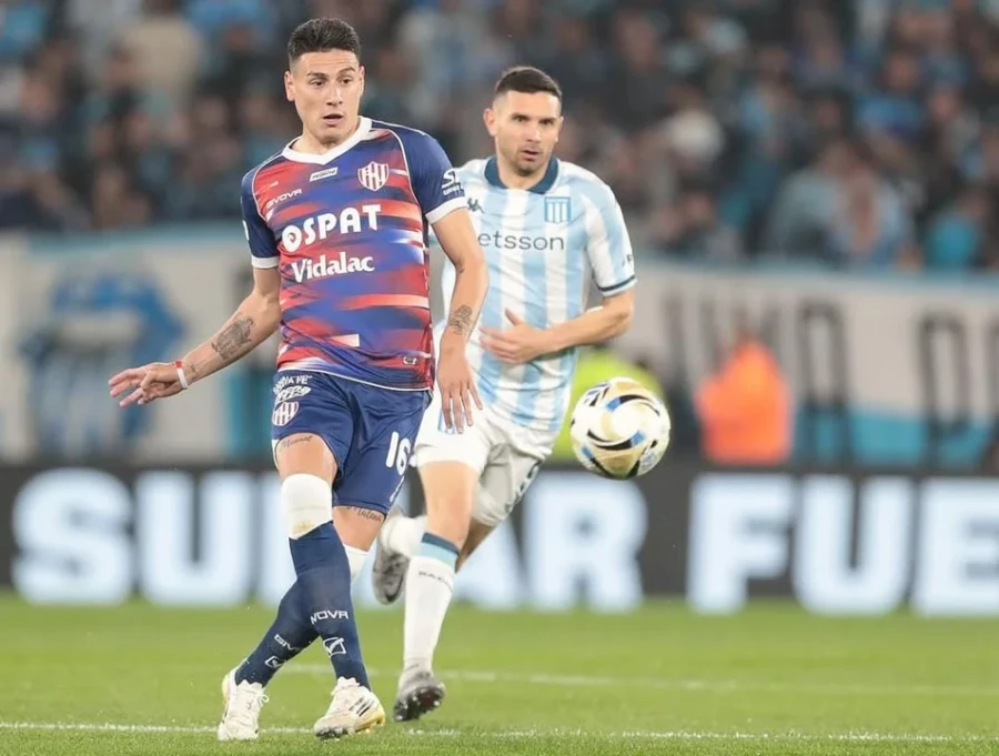 TRES PUNTOS A SANTA FE. El Tatengue se recuperó rápido tras la eliminación ante River.