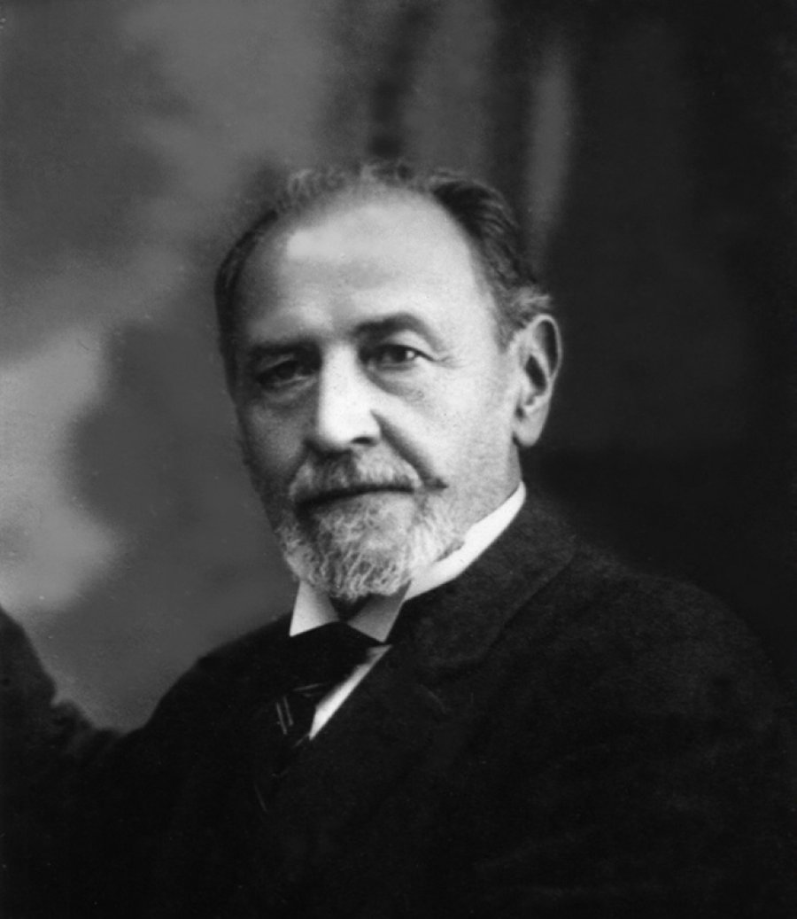 Juan Vucetich desarrolló las primeras fichas dactiloscópicas.