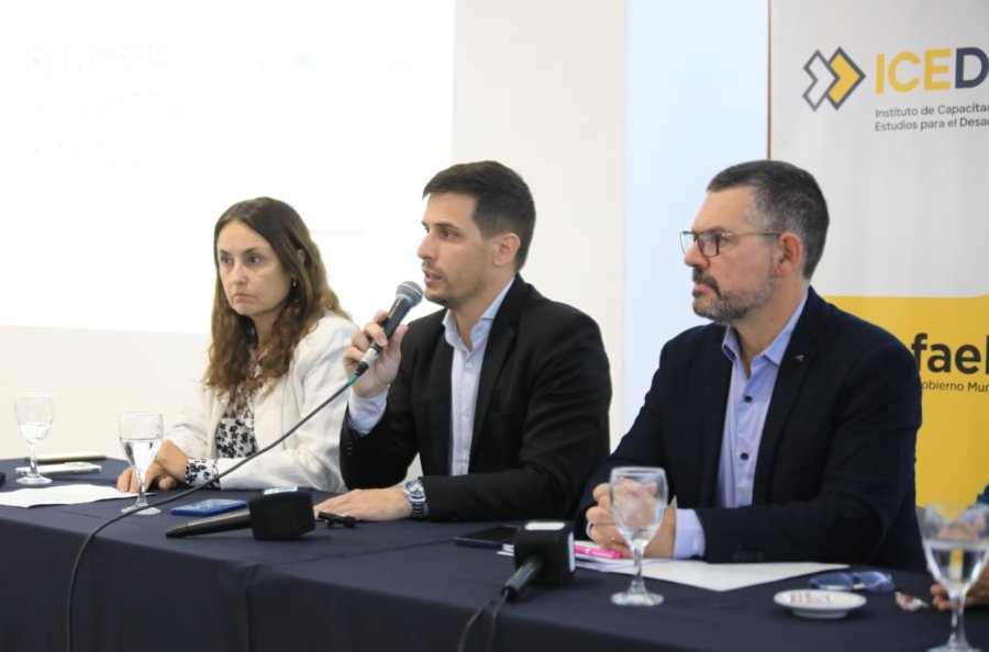 La tasa de actividad alcanzó el 54,4%.