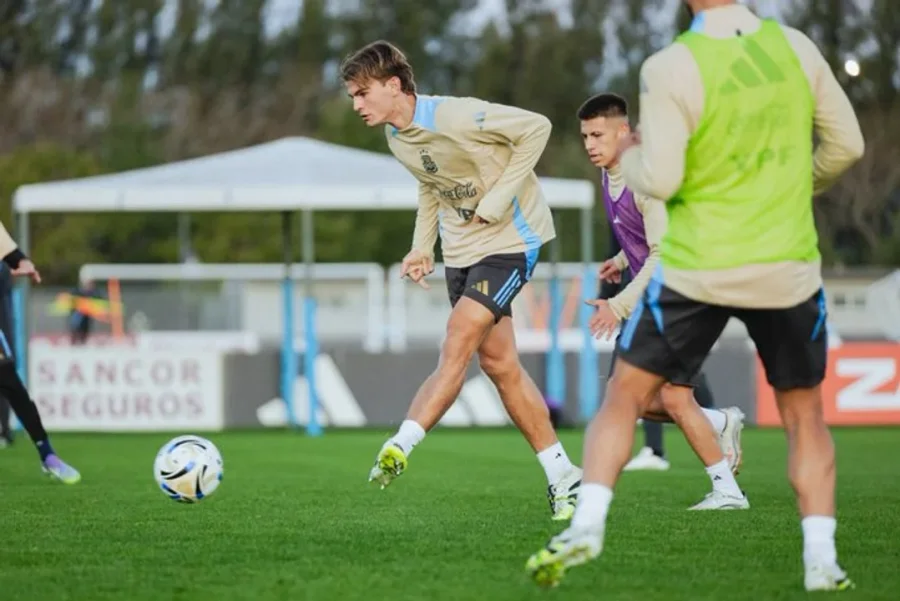 La Selección argentina ya se entrenó con la mirada puesta en Venezuela y Ecuador.