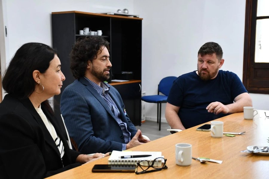 Natalia Enrico, Sebastián Cáceres y Pablo Pinotti.