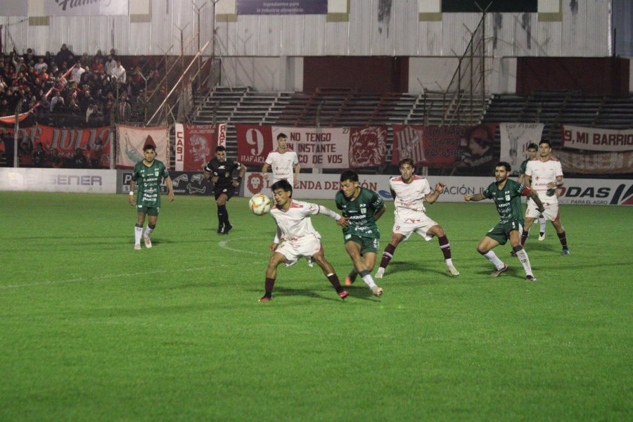 ESTUVO CERCA. Del Sole tuvo las chances del León ante el elenco cordobés.