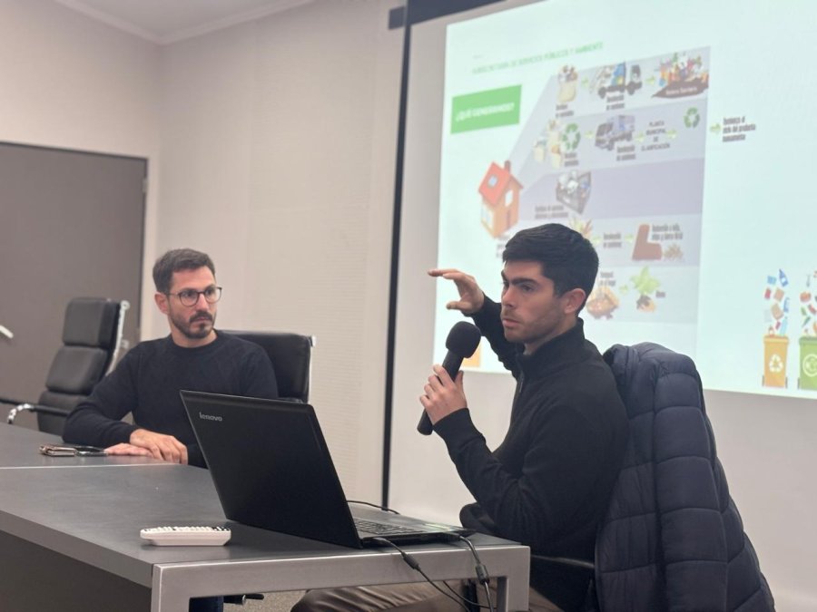 JORNADA DE CAPACITACION. Fue encabezada por el coordinador de Servicios Públicos y Ambiente, Francisco Pereyra, y contó con el acompañamiento del subsecretario del área, Juan Pablo Aversa.