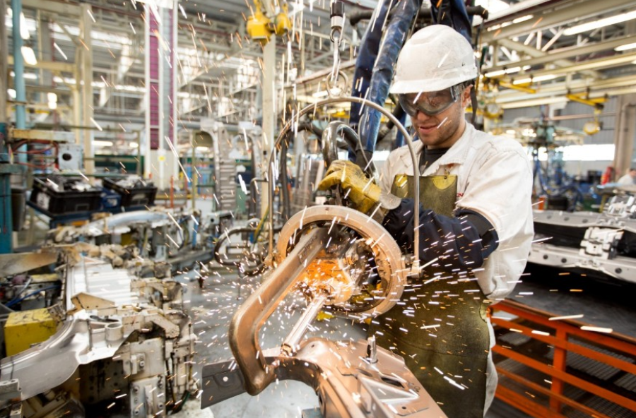 Cada 2 de septiembre se celebra en el país el día de la industria.