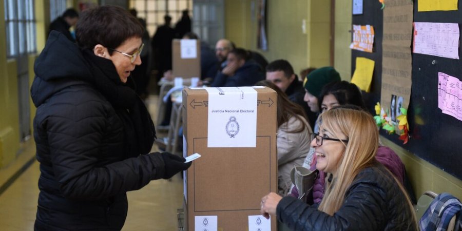 ELECCIONES EN BUENOS AIRES. Los bonaerenses votaron la renovación de la Legislatura local, además de los concejos deliberantes de cada municipio.