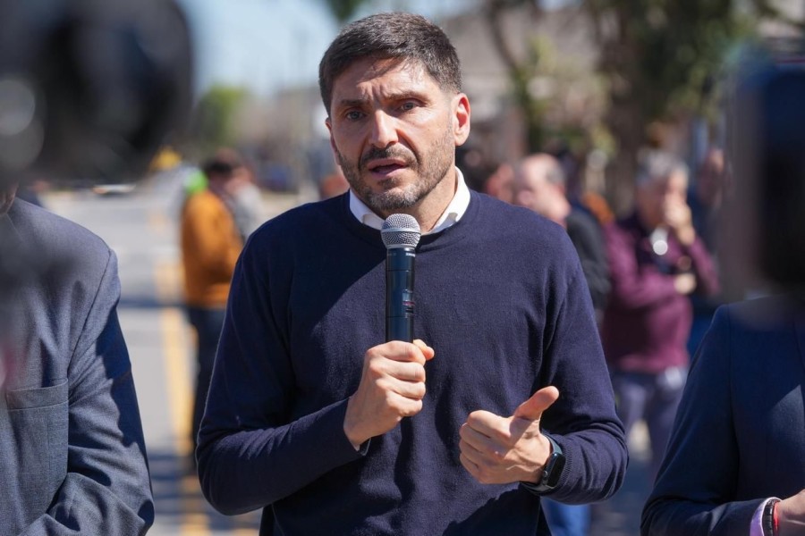 “El bolsillo no alcanza y la gente lo siente en la calle”.