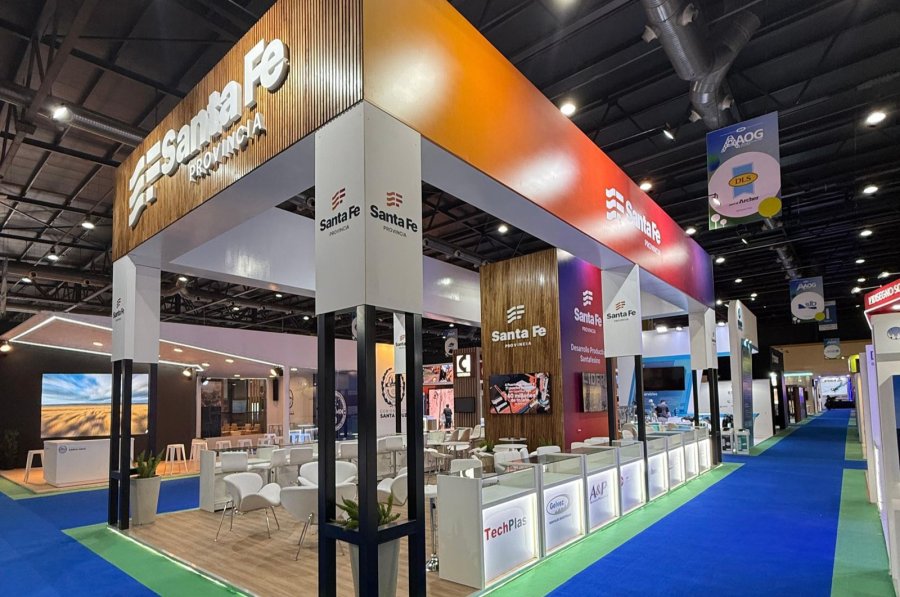 La provincia de Santa Fe se prepara para inaugurar oficialmente su stand institucional.