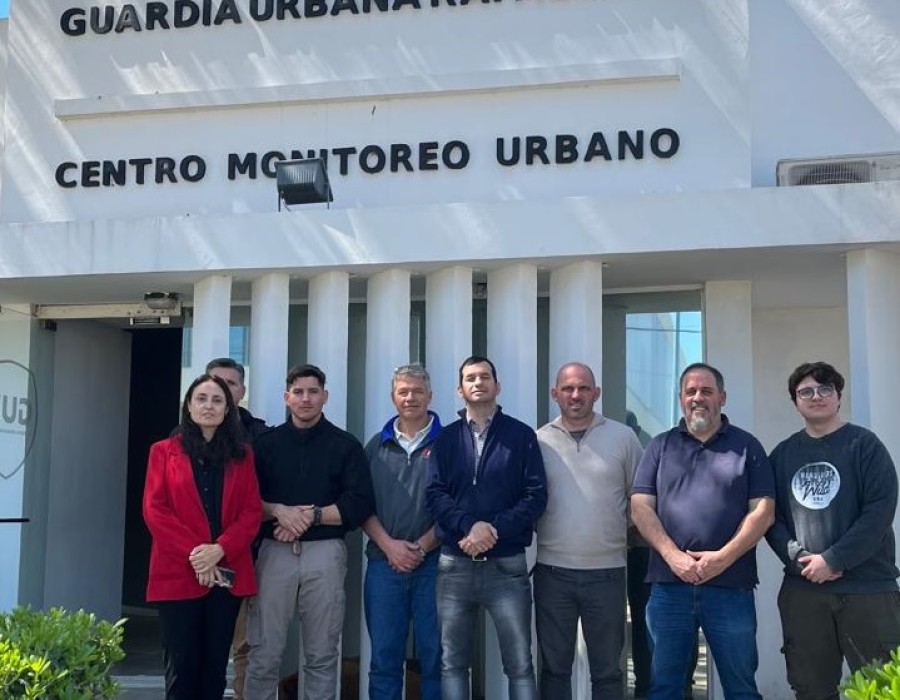 En esta oportunidad también se presentó el equipamiento de Criminalística y las pistolas de baja letalidad Taser.