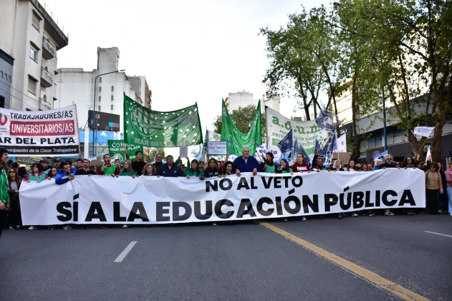 La tercera Marcha Federal Universitaria será mañana, en contra del veto a la Ley de Financiamiento.