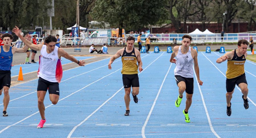 GRAN SPRINT. En los últimos metros el rafaelino hizo la diferencia.