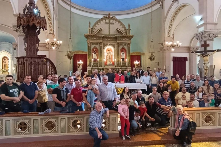 Reencuentros, emociones, alegría, orgullo por lo logrado en este primer cincuentenario.