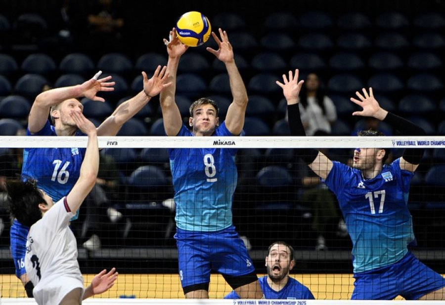 SEGUNDO TRIUNFO. Argentina volvió a ganar, pero todavía no clasificó a la siguiente instancia.