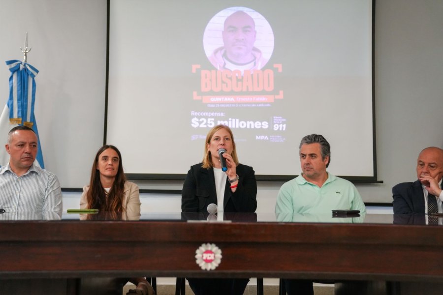 Presentación de la página web de los delincuentes más buscados en Santa Fe.
