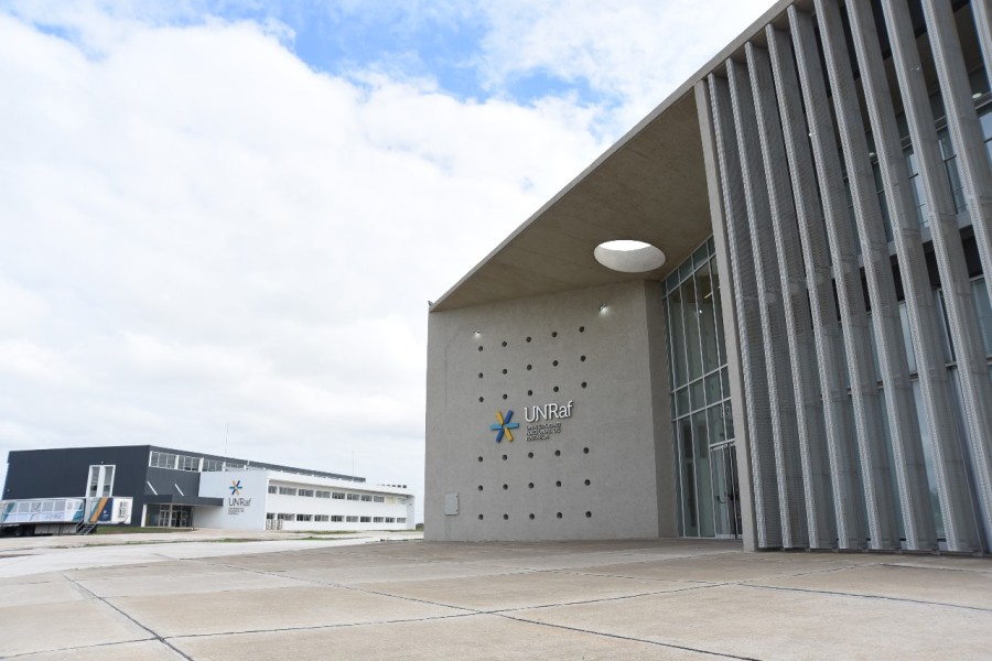 La vinculación con las PyMEs es parte de la identidad institucional de la UNRaf.