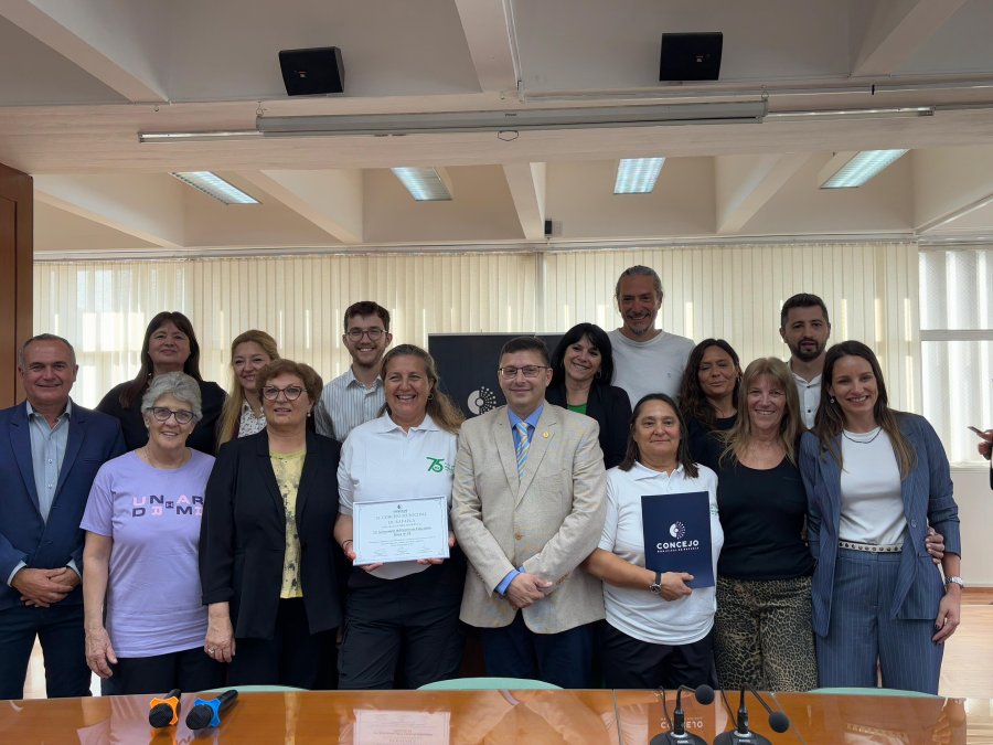 JUEVES DE SESIÓN. Los legisladores locales declararon de interés municipal el 75º Aniversario del Centro de Educación Física Nº 19.