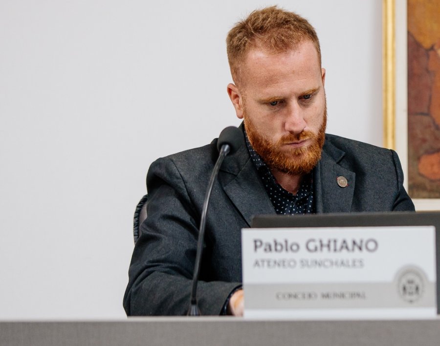 Pablo Ghiano en su banca.